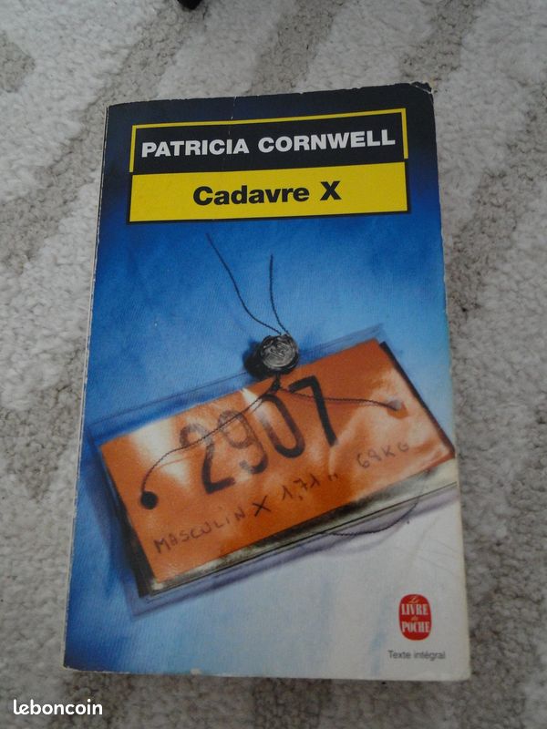 Livre " Cadavre X " de Patricia Cornwell (image 1)