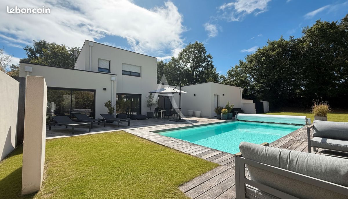 Maison 5 pièces 132 m² · à La Roche-sur-Yon · 132 m² · 550 000 €
