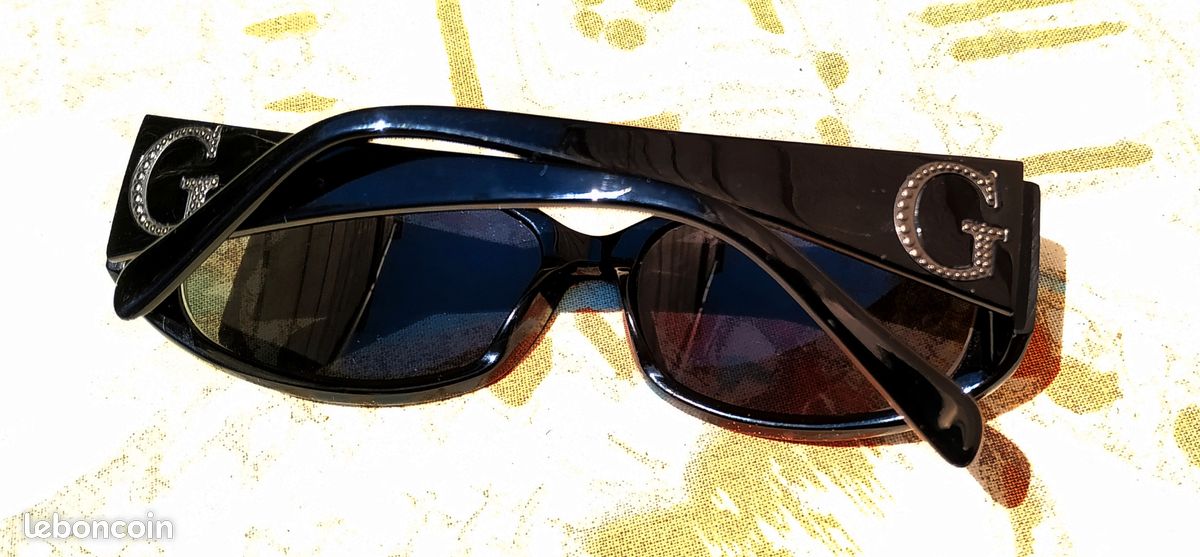 Lunettes de soleil vintage Gucci (image 2)