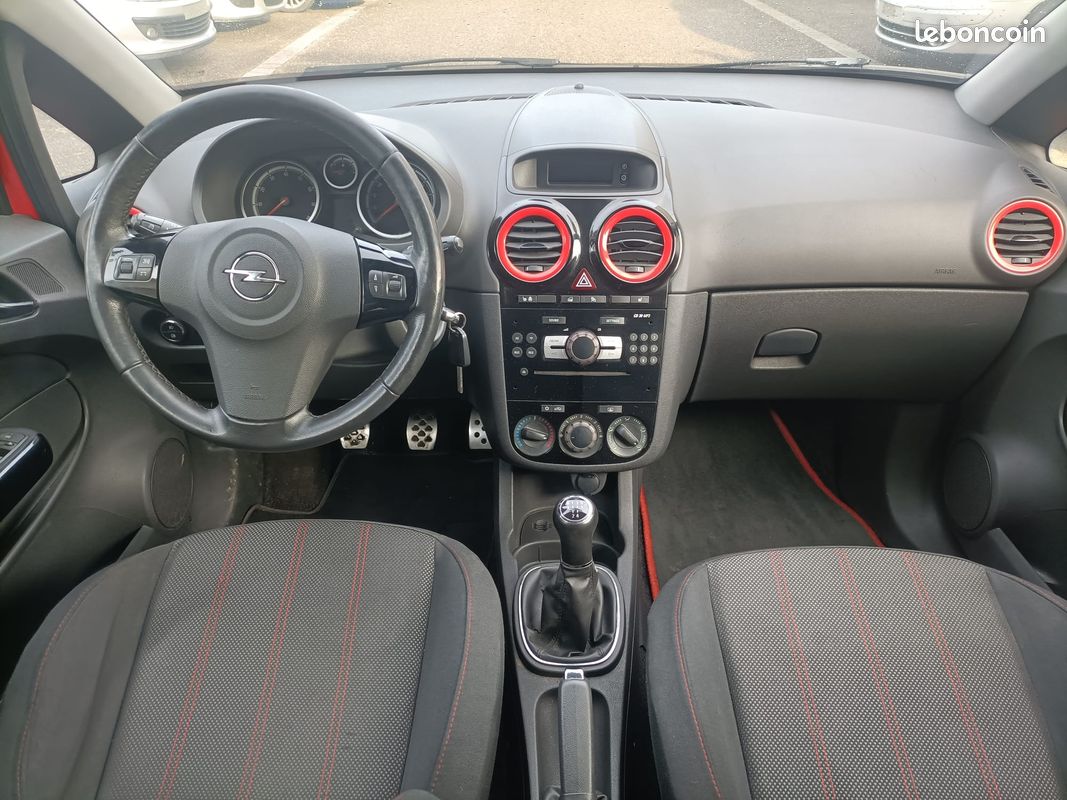 Opel corsa 1.4 color édition (image 4)