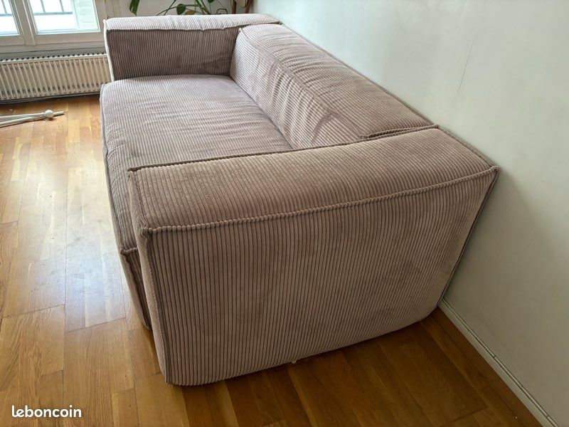 Canapé 2 Places Velours Rose KAVE HOME – Confortable Et élégant, Ambiance Contemporaine