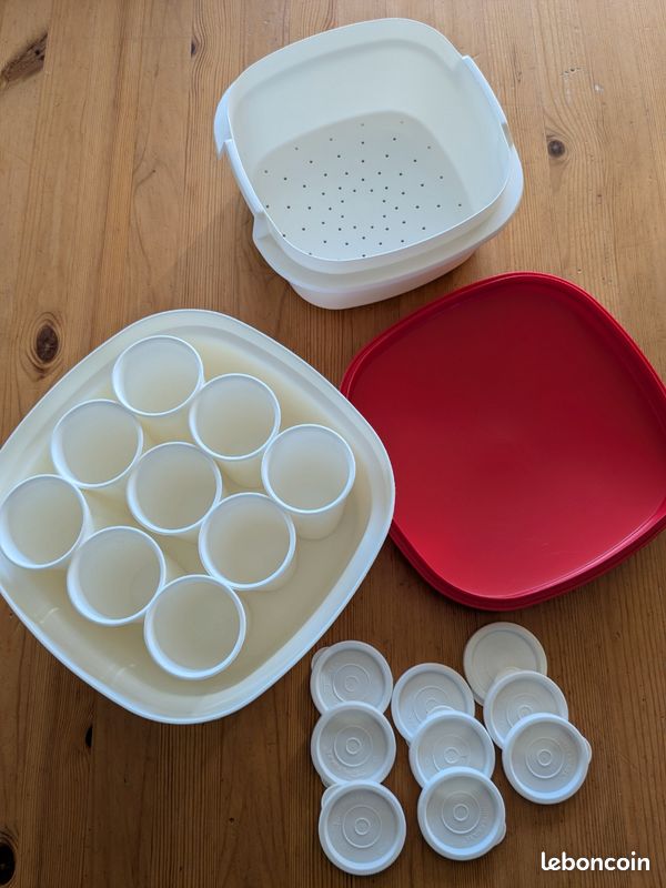 Yaourtière Tupperware Vintage - 9 Pots, 5 Couvercles, Bon état
