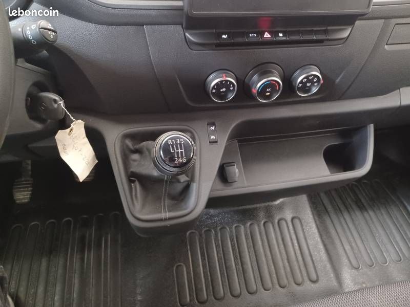 Renault Master FOURGON FGN TRAC F3300 L2H2 BLUE DCI 135 GRAND CONFORT (image 26)