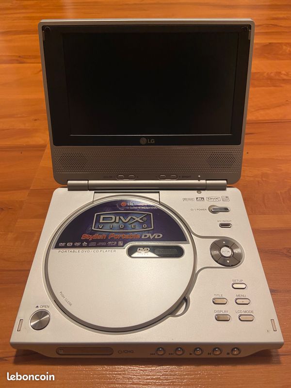 Lecteur DVD DivX® portable LG Ecran 7