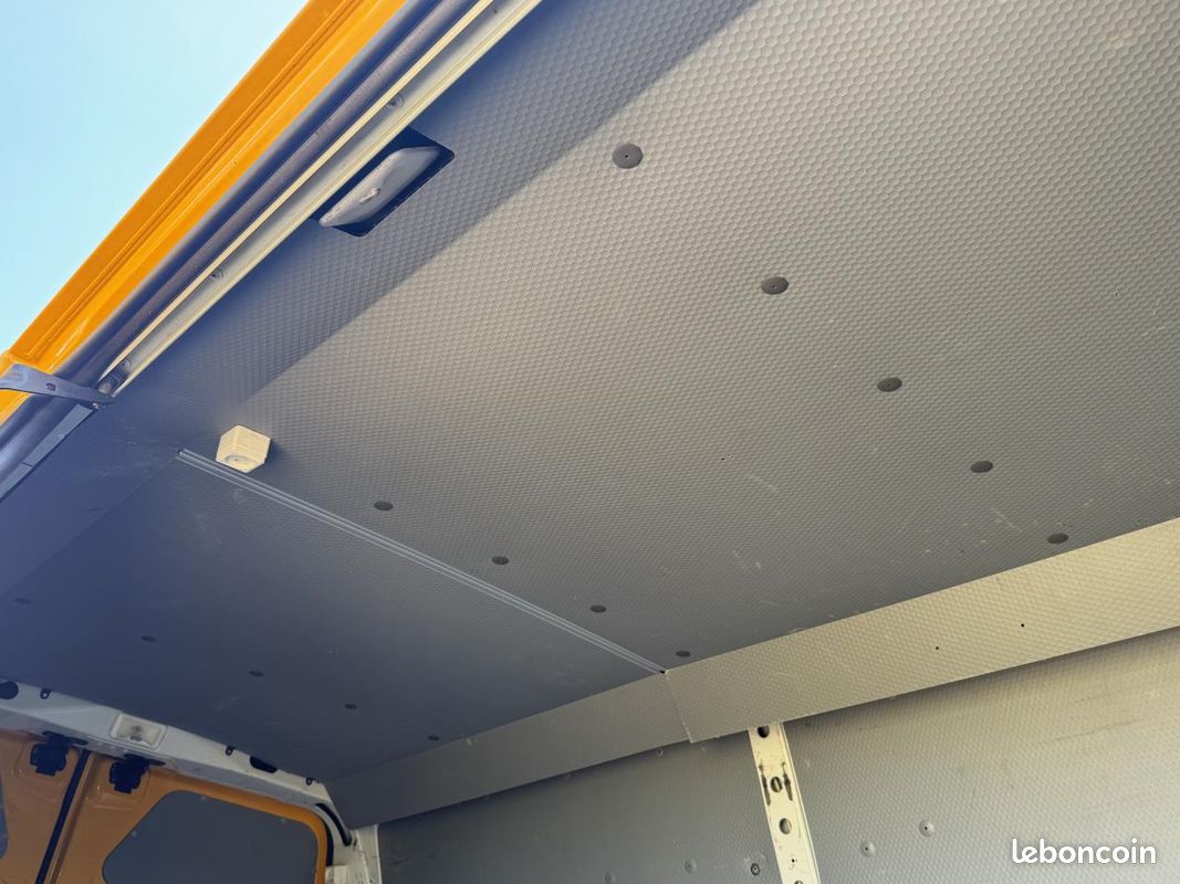 RENAULT MASTER Confort F3500 L2H2 2.3 dCi 145 CV 05/2017 garantie 12 mois (image 15)