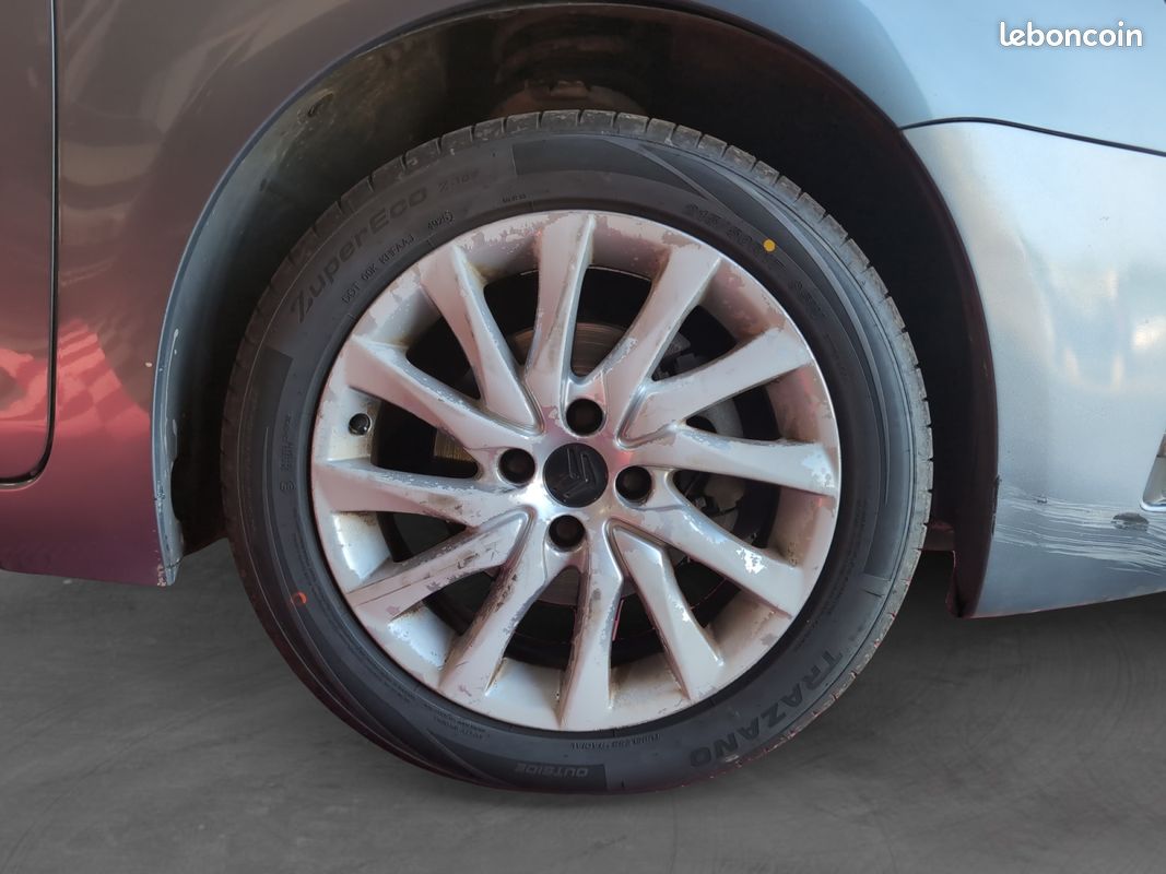 CITROEN C4 PICASSO 1.6 HDI EXCLUSIVE 110Ch - Garantie 12 mois (image 16)