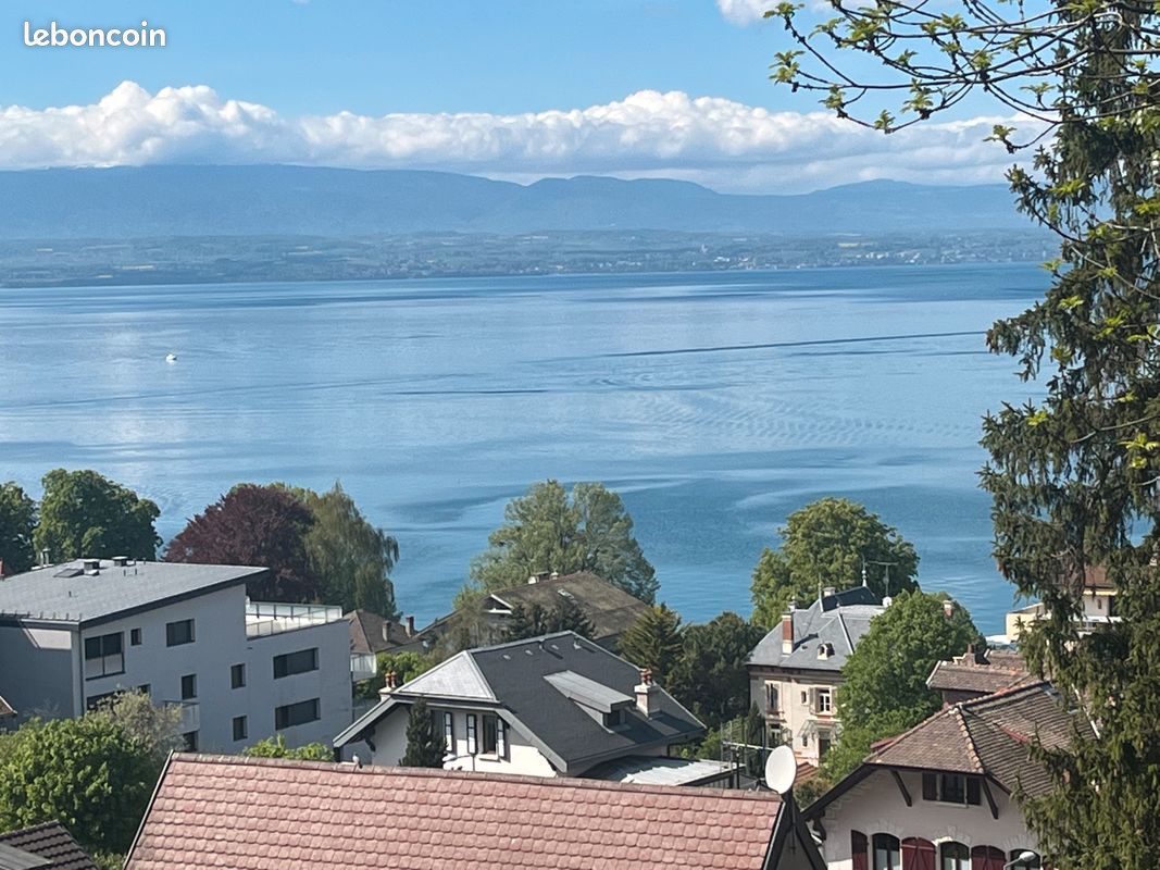 Appartement 2 pièces 51 m² · à Évian-les-Bains · 51 m² · 275 000 €