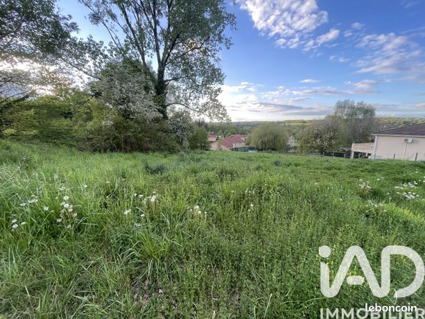 Terrain 1475 m² Saint-Victurnien