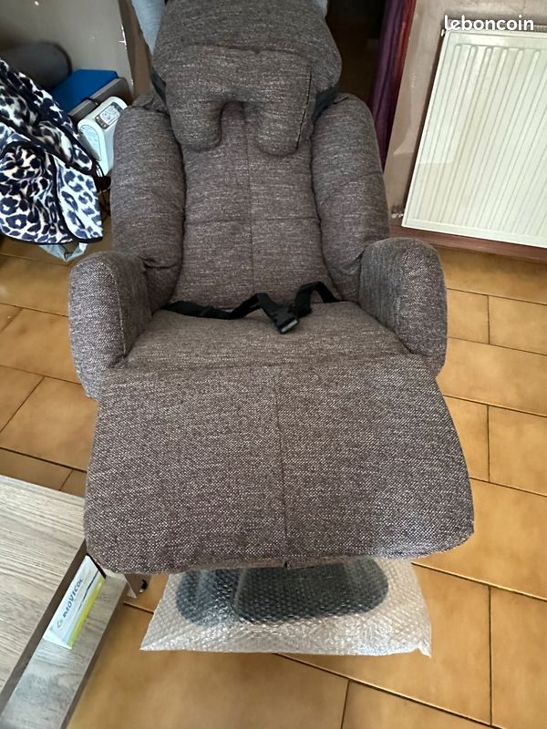 Fauteuil électrique confort (image 3)