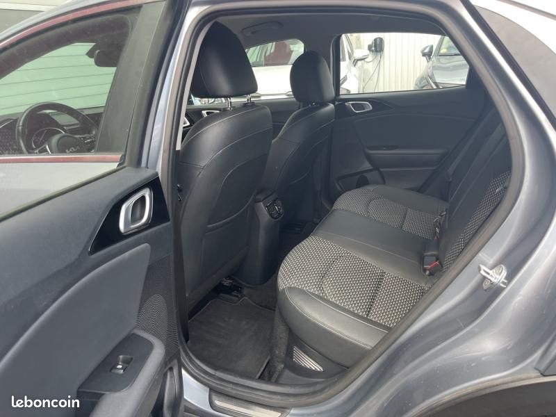 Kia XCeed 1.6 GDi 105ch + Plug-In 60.5ch Active DCT6 MY22 (image 18)
