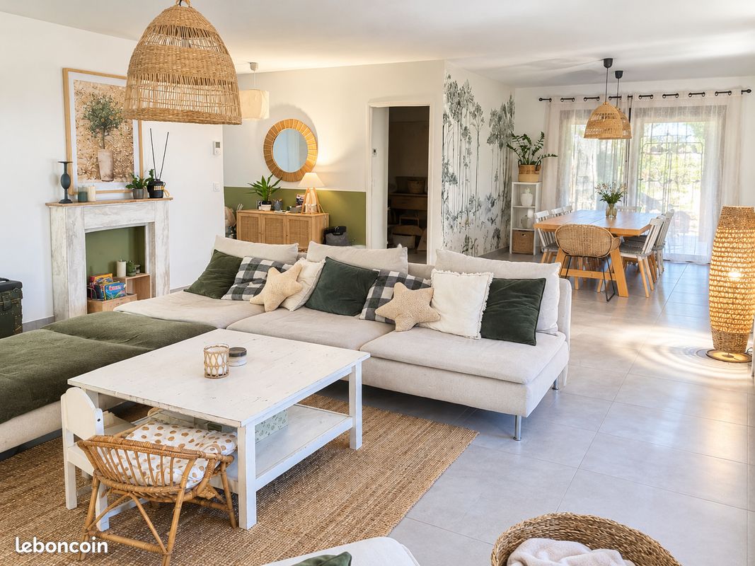 Maison 5 pièces 130 m² · à Saussines · 130 m² · 495 000 €