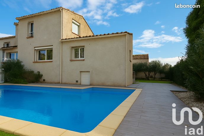 Villa 5 pièces 140 m²