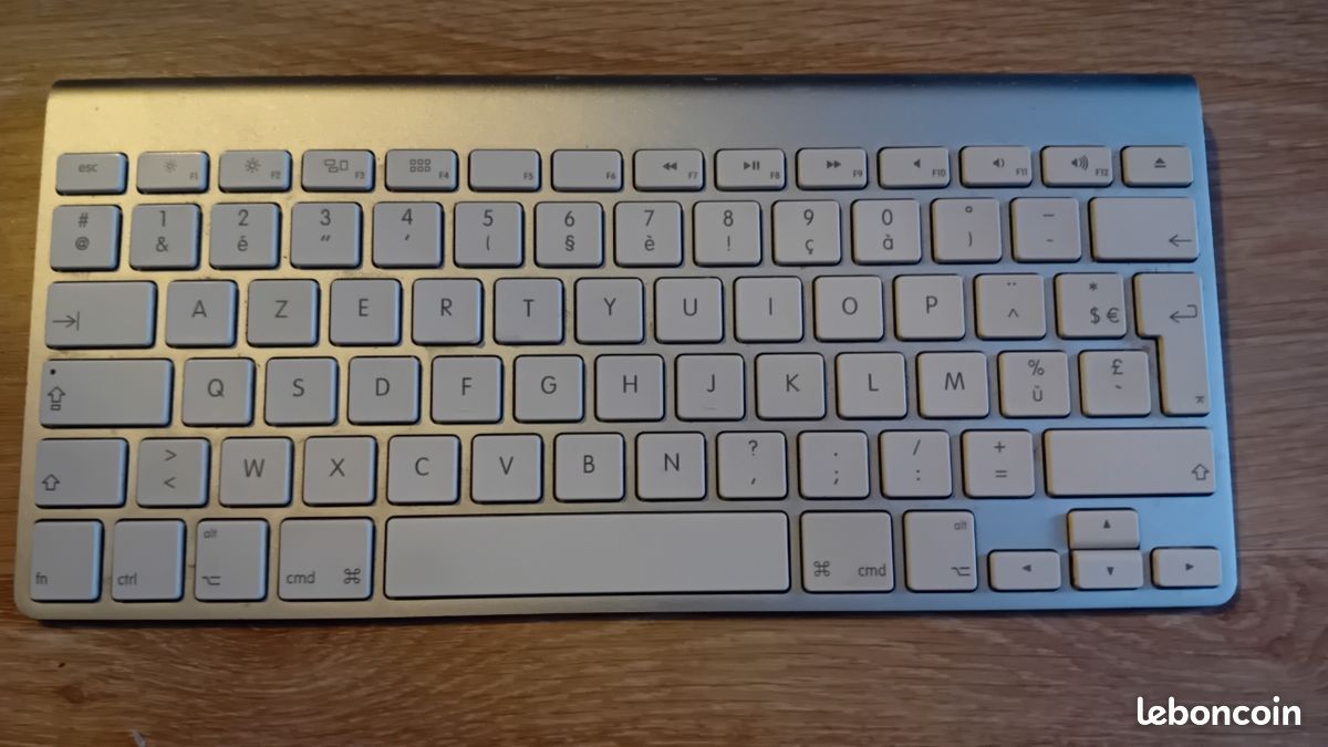 Clavier Bluetooth apple (image 1)