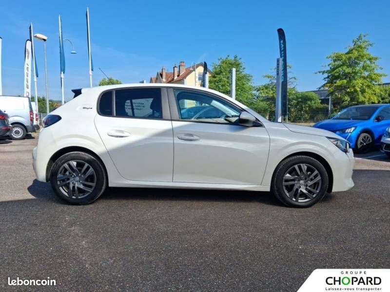 Peugeot 208 BlueHDi 100 S&S BVM6 Style (image 25)