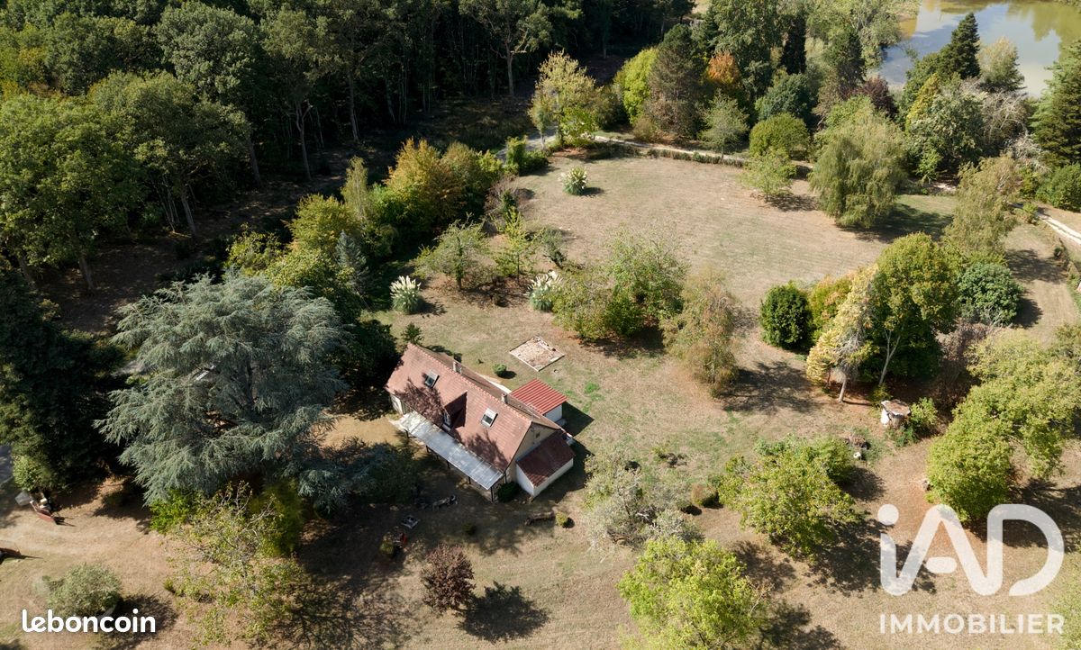 Maison 5 pièces 110 m² · à Levroux · 110 m² · 249 000 €