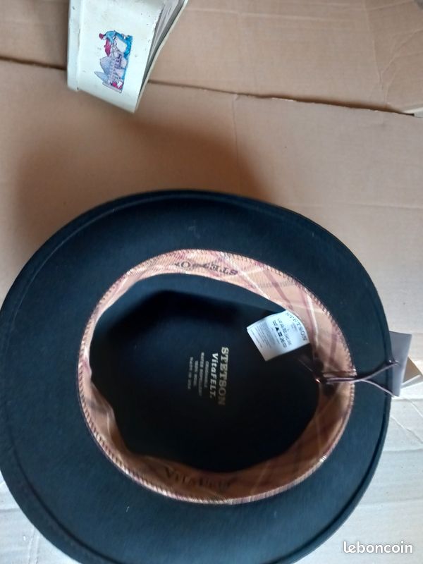 Chapeau feutre STETON Noir. Vendu 95 (image 1)