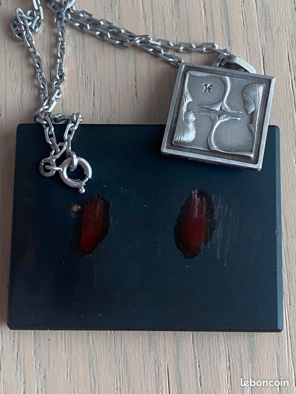 Pendentif Zodiaque Poissons En Argent Massif – Occasion – Bijou Astrologique