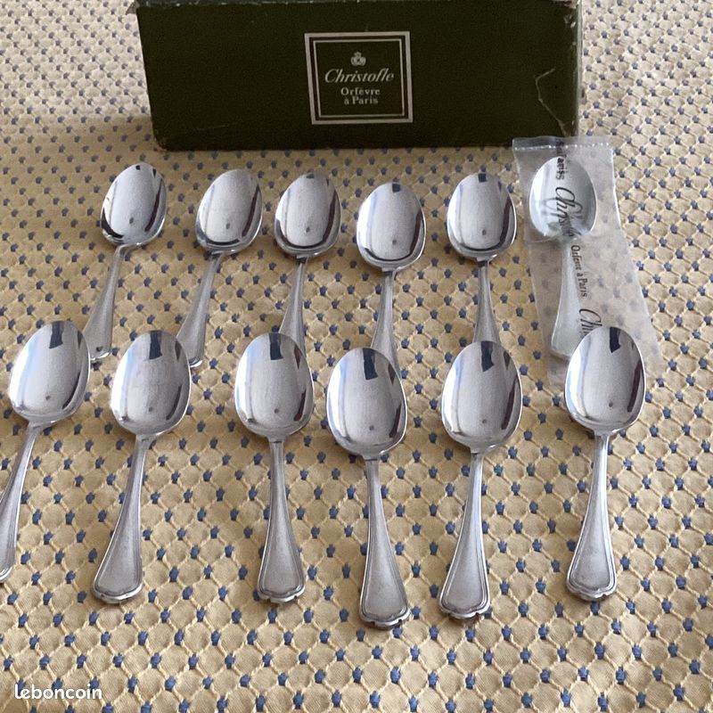CUILLERES A DESSERT CHRISTOFLE Mongausy 32220 Arts de la table