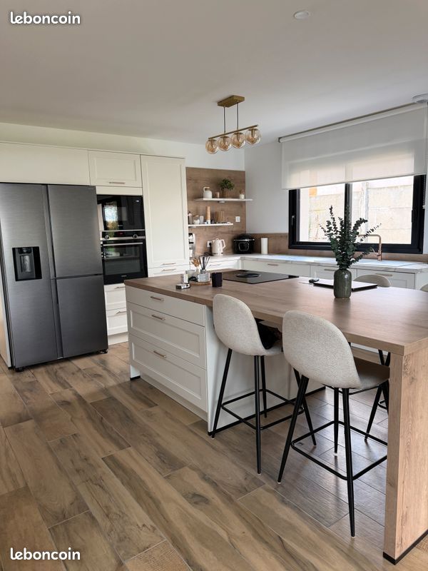 Maison 7 pièces 140 m² · à Bruay-la-Buissière · 140 m² · 375 000 €