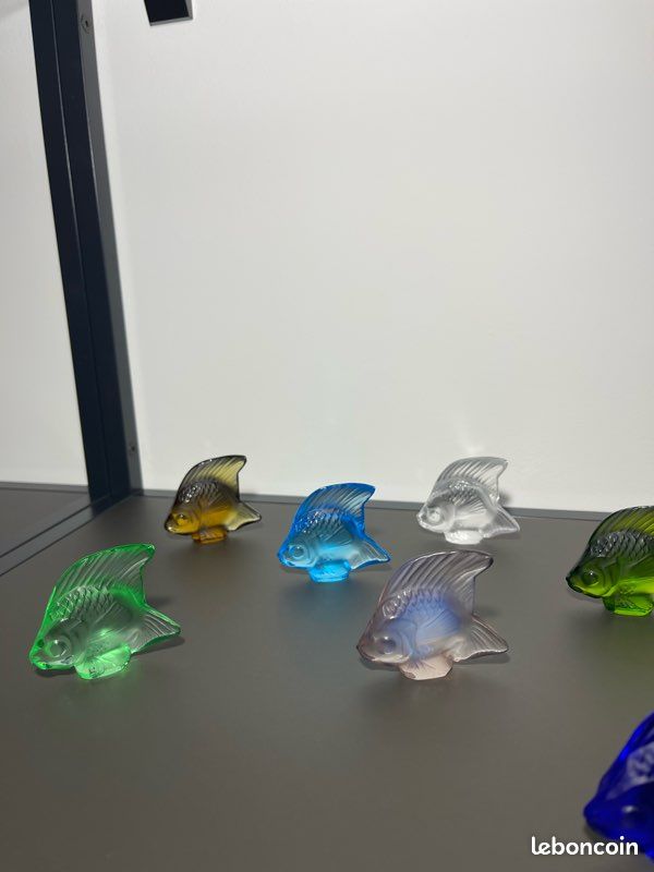 Lot de 12 poissons en cristal Lalique – Collection multicolore – Signés (image 5)