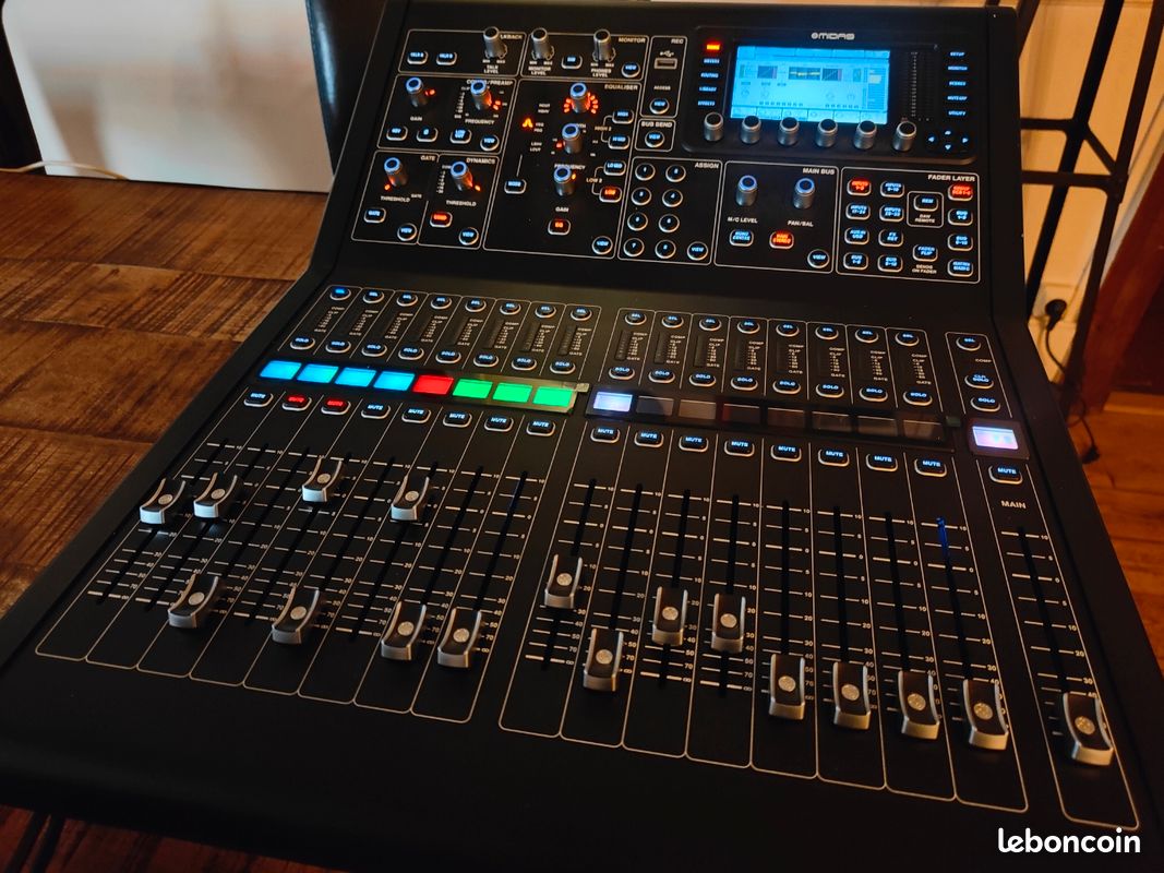 Midas M32r Live (image 1)