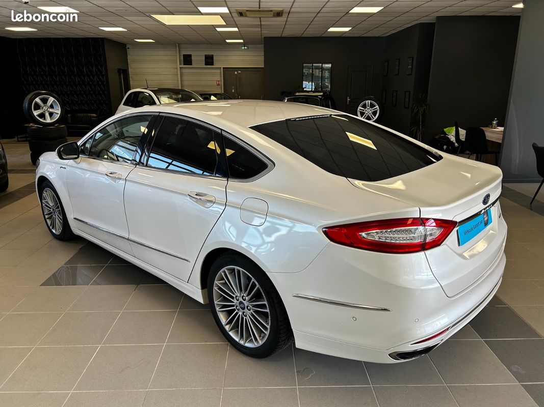 FORD MONDEO 2.0 Hybrid 187 Ch Vignale - Suivi Ford/Toit/Sono Sony - Garantie (image 3)