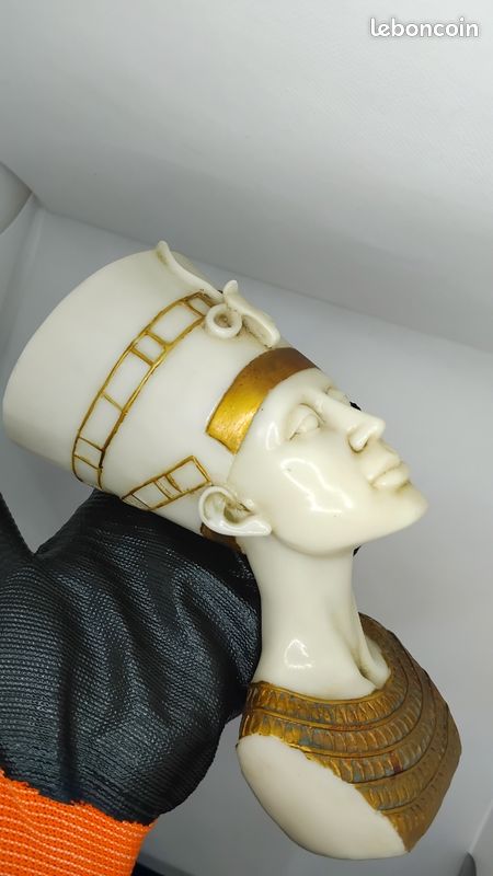 Buste de nefertiti vintage head buste (image 2)