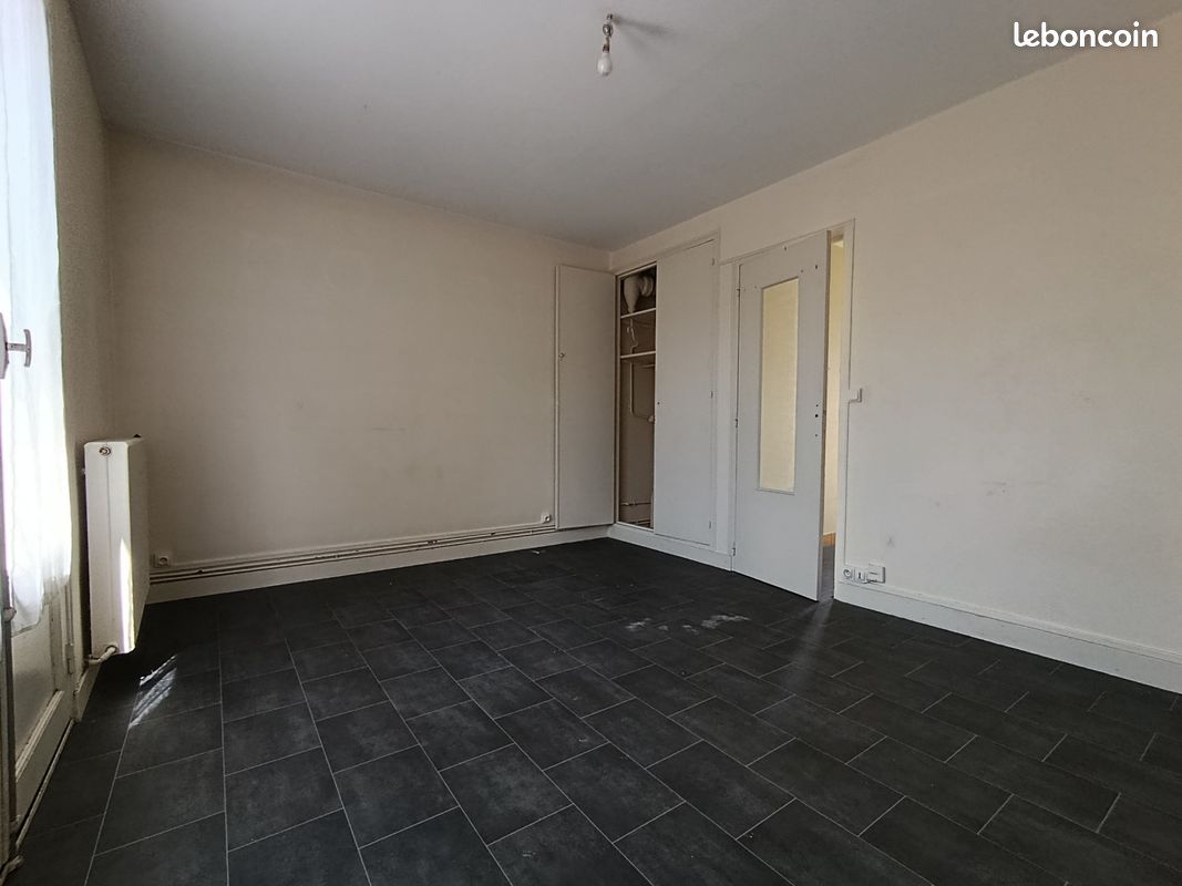 Appartement 1 pièce 28 m² · à Lucé · 28 m² · 55 000 €