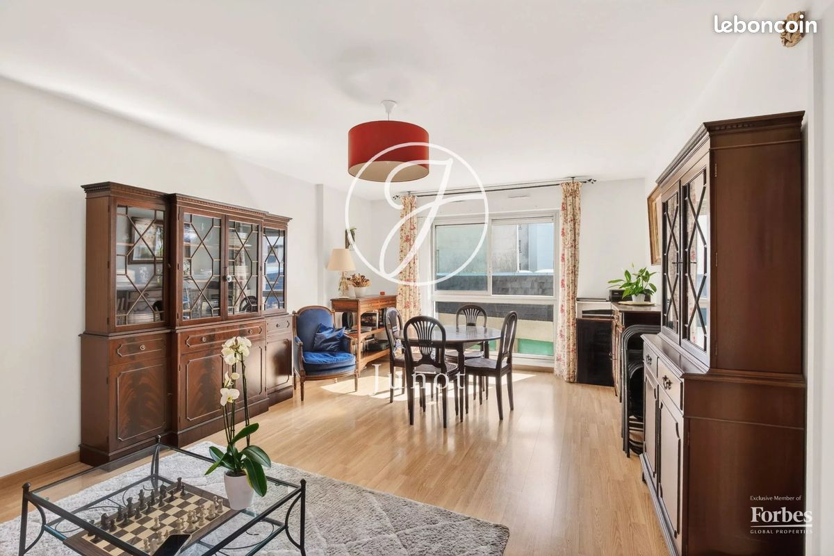 Appartement 3 pièces 71 m² · à Viroflay · 71 m² · 350 000 €
