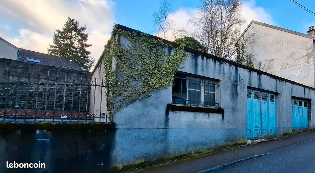 Parking/box EPINAL · à Épinal · 70 €/mois