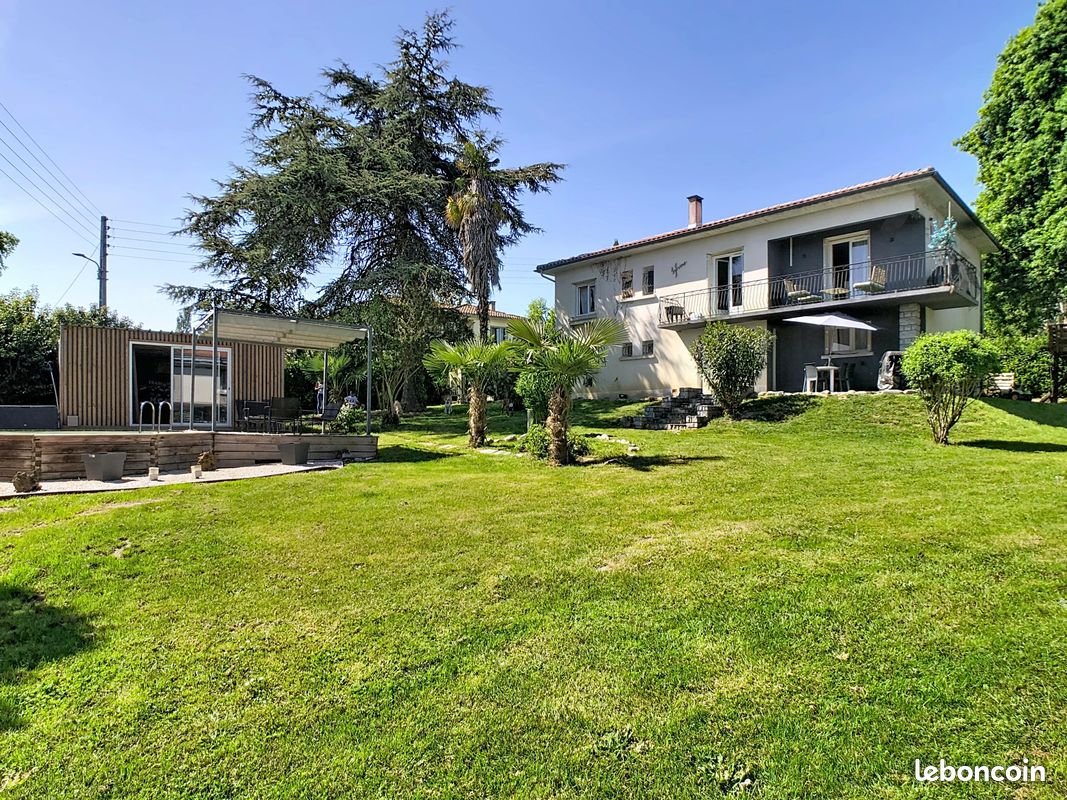 Maison avec piscine (image 1)