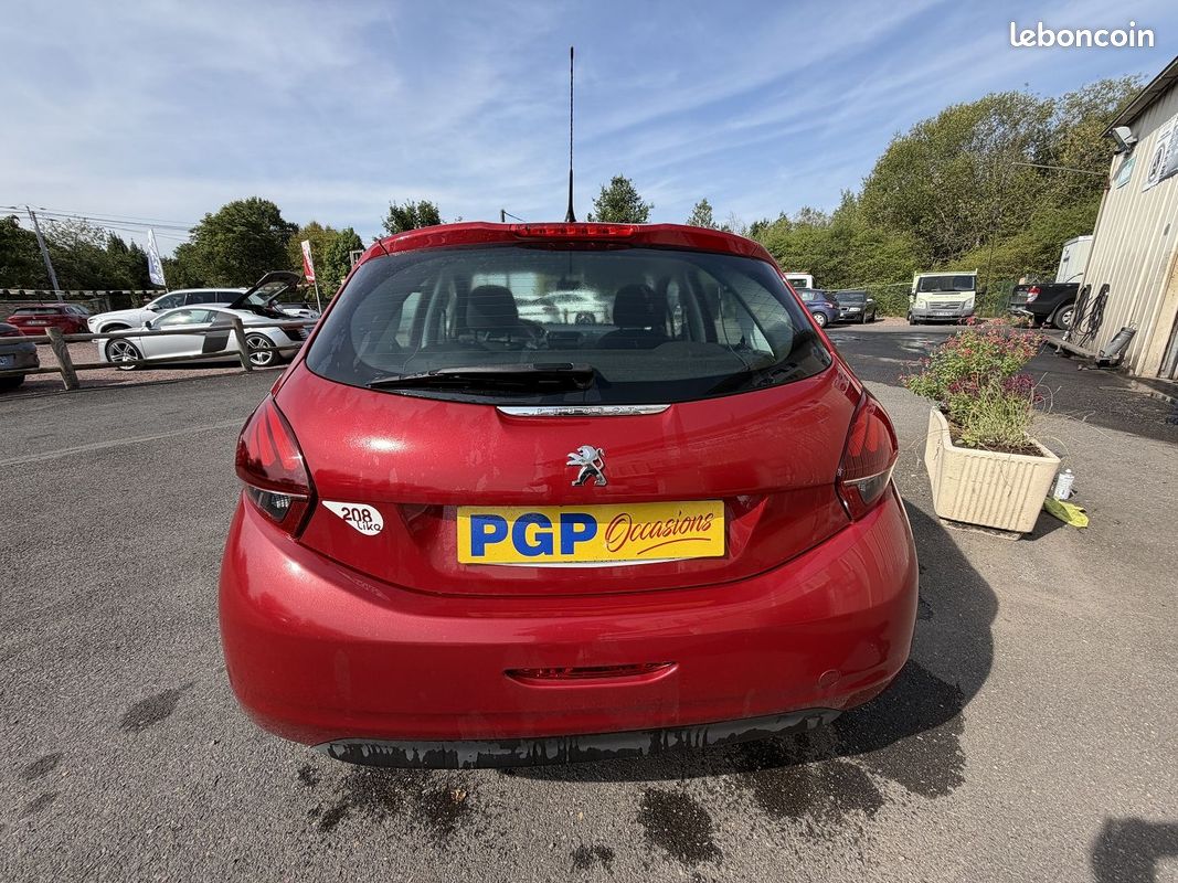 Peugeot 208 1.2 PURETECH 68CH LIKE 5P (image 6)