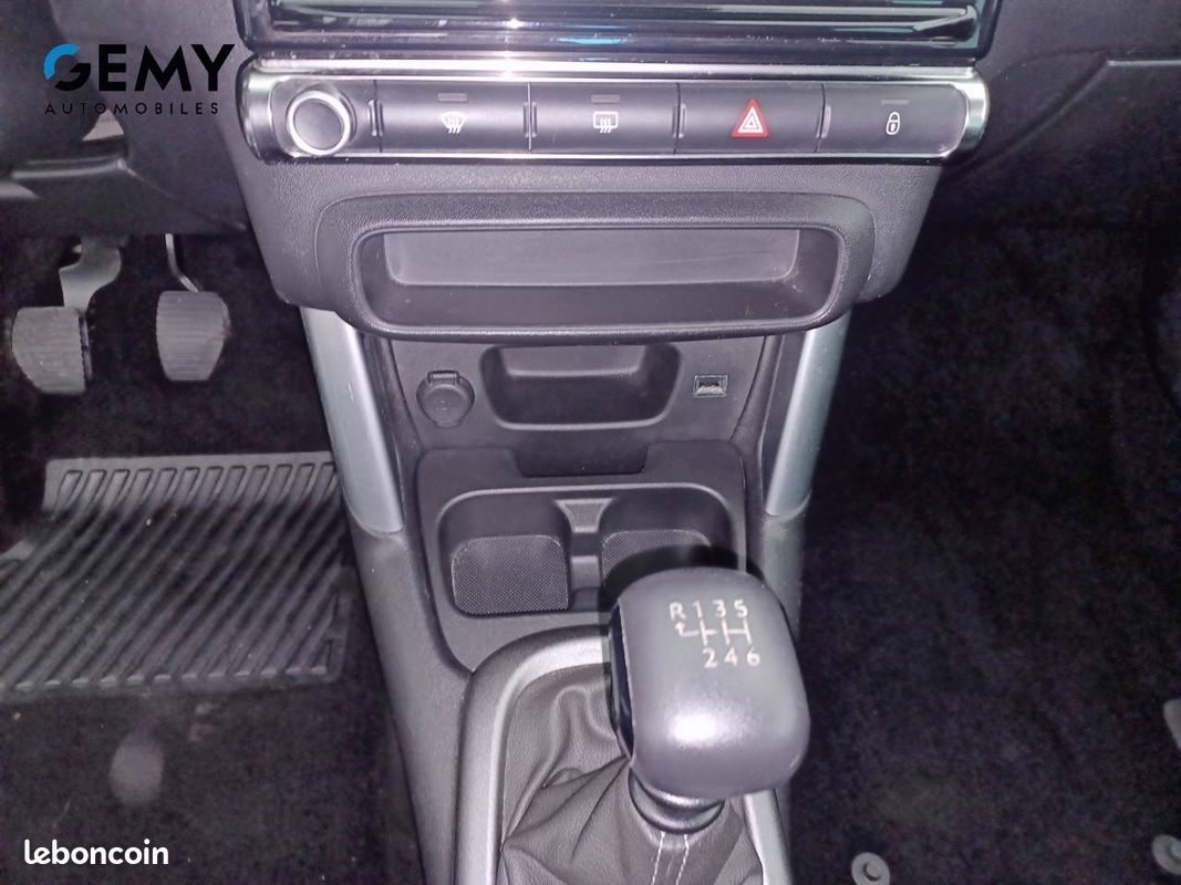 CITROEN C3 Aircross PureTech 110 S&S BVM6 Shine (image 14)