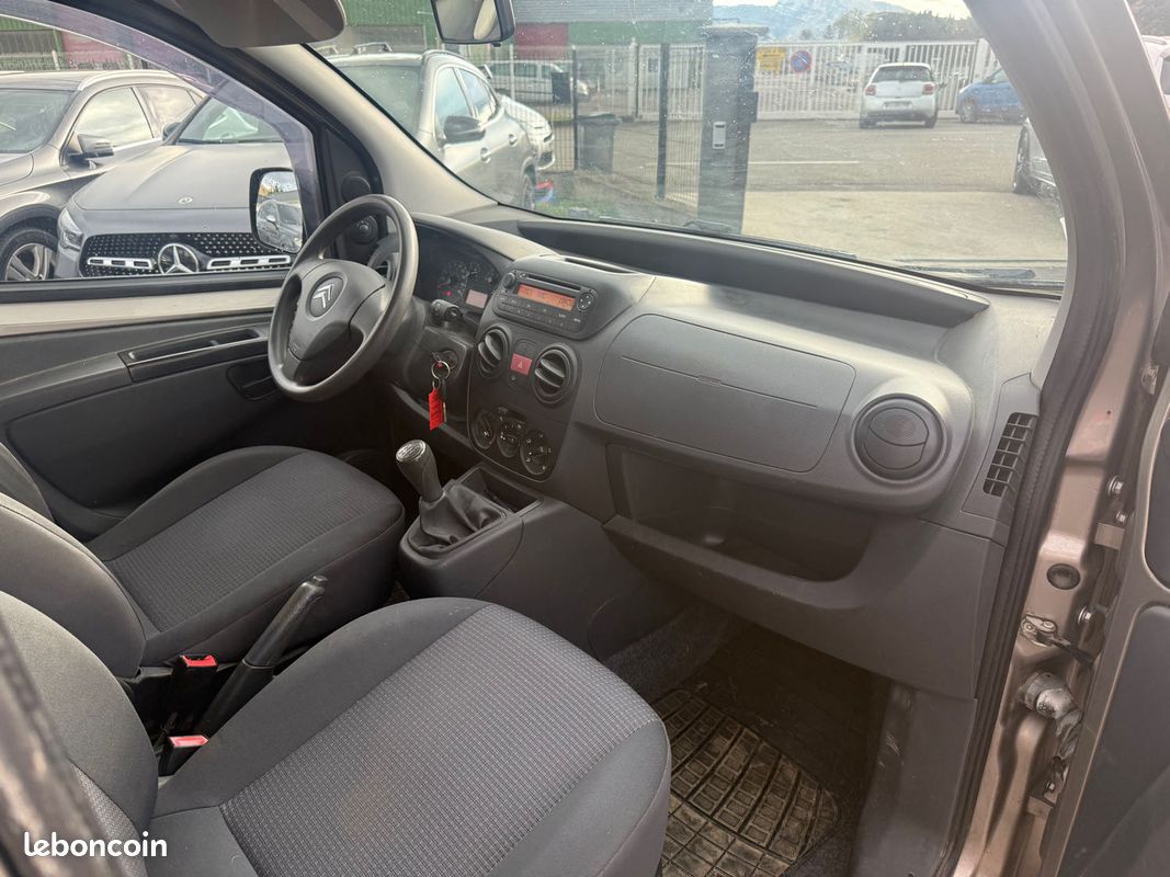 Citroen nemo combi 1.4 hdi 70 attraction 2009 (image 5)