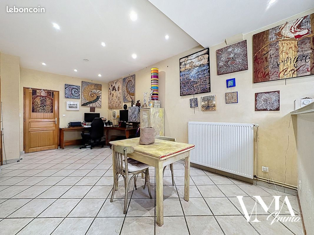 Appartement 2 pièces 46 m² · à Décines-Charpieu · 46 m² · 147 000 €