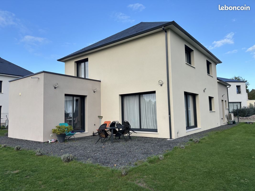 Maison 6 pièces 165 m² · à Saint-Désir · 165 m² · 399 000 €