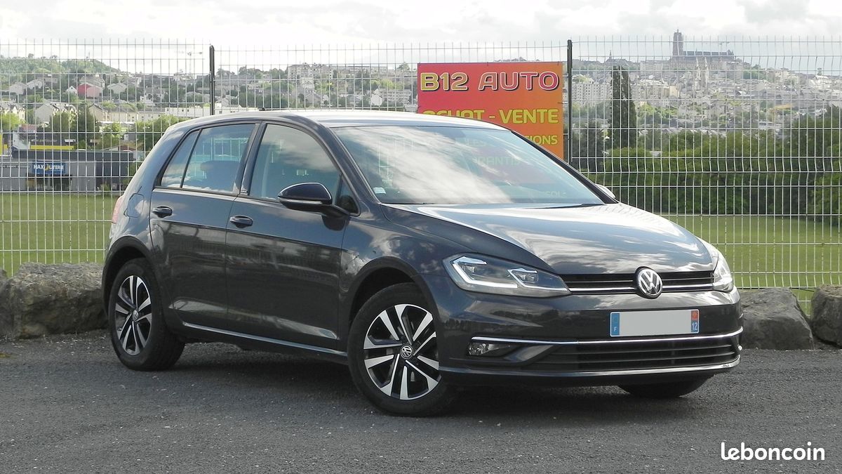 Volkswagen Golf VII 1.0 TSI 115 IQ Drive Confortline Business Pack Drive Assist (image 1)