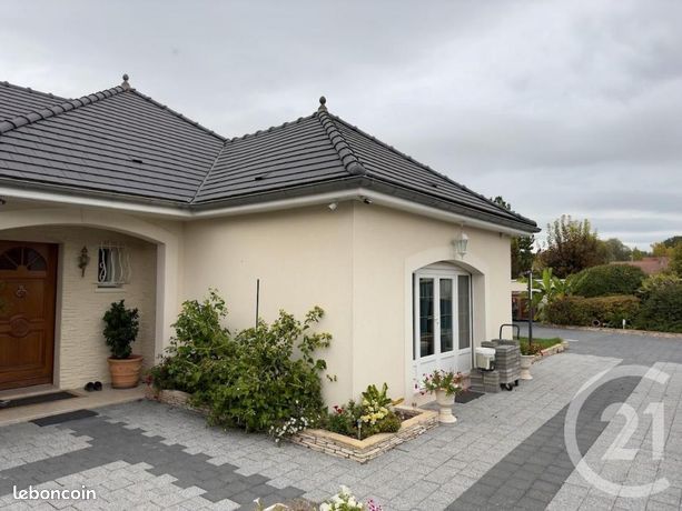 Maison 6 pièces 138 m²
