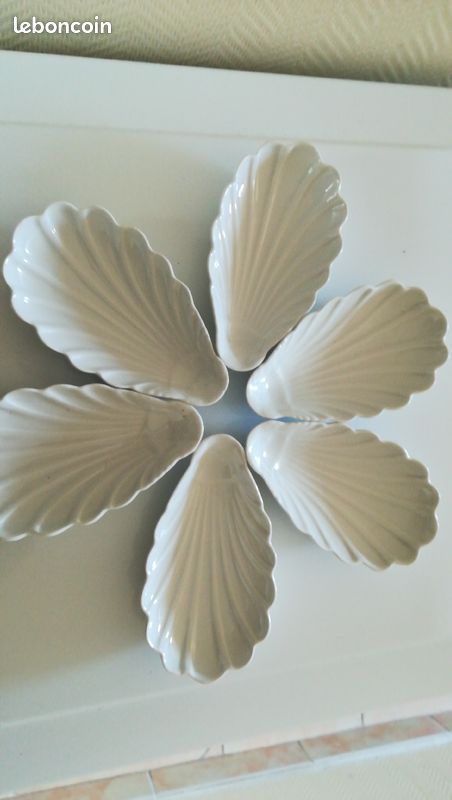 6 belles coupelles blanches (image 1)