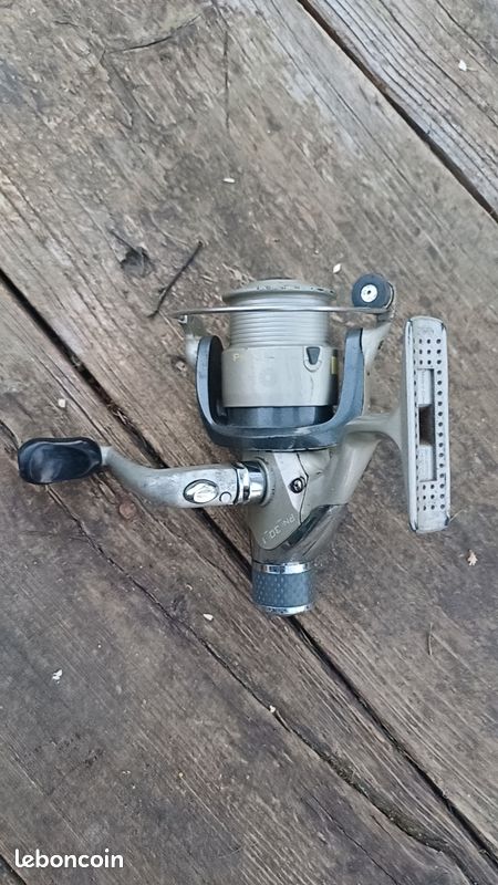 MOULINET DE PÊCHE vintage Sportfisher 201 Spin Cast = BEAU = BESOIN D'UN PEU DE TLC = = EUR 0,01 - FR