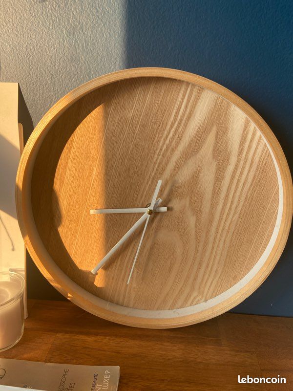 Horloge bois (image 1)