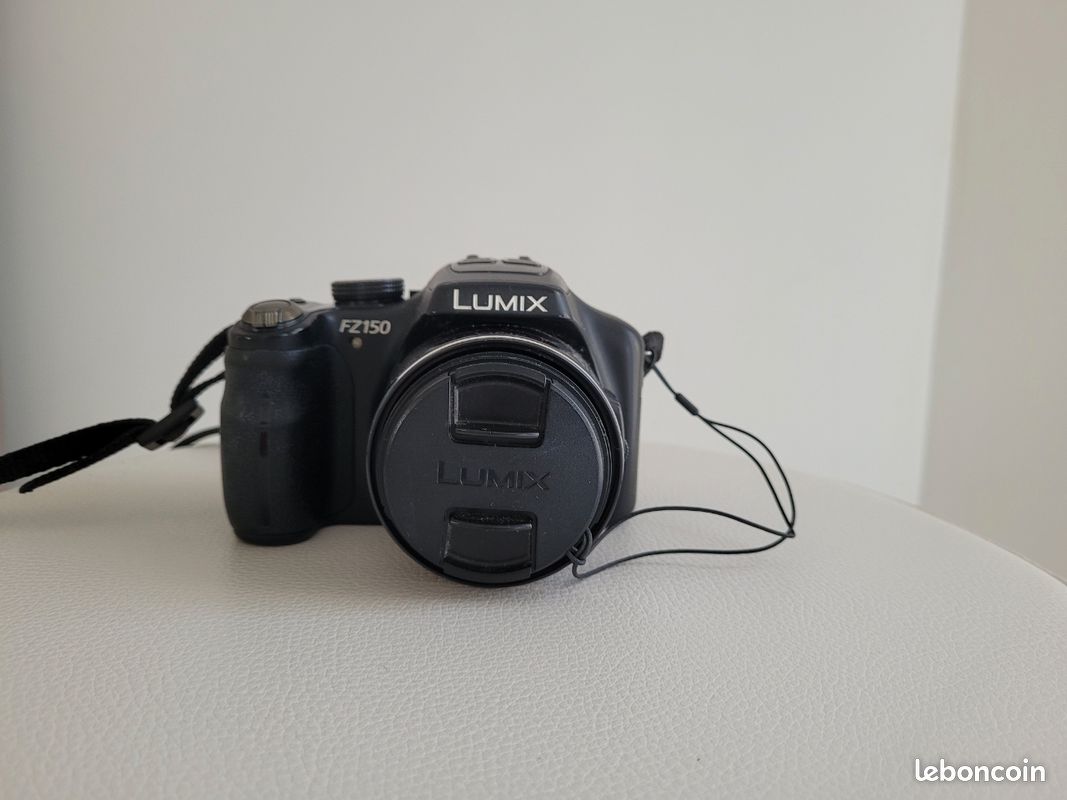 Appareil Photo Panasonic Lumix FZ150 Pour Pièces - Bouton Déclencheur à Changer - À Réparer Ou Pour Cannibaliser