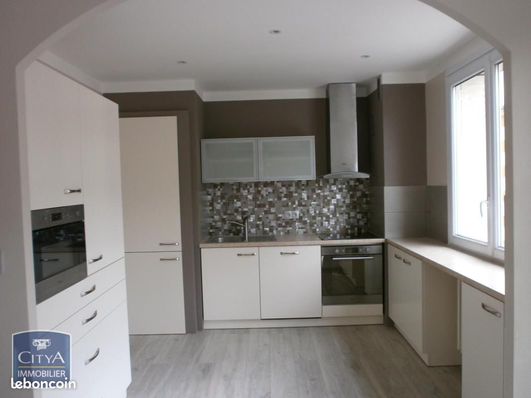 Appartement 3 pièces 67 m² · à Aix-les-Bains · 67 m² · 965 €/mois