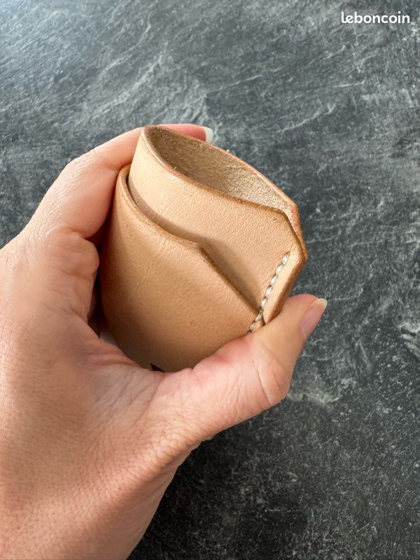 Porte carte 100% cuir - fabrication artisanale (image 4)