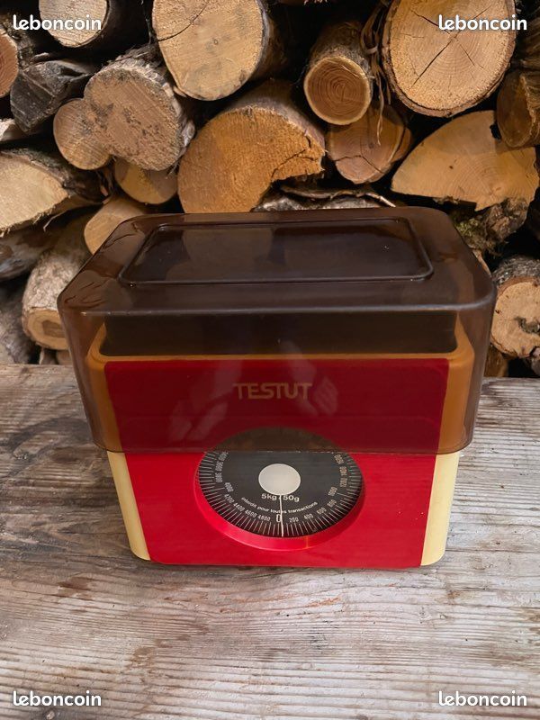 Balance alimentaire Testud vintage 1980 Blanc/Noir/Rouge/Rouge Métal