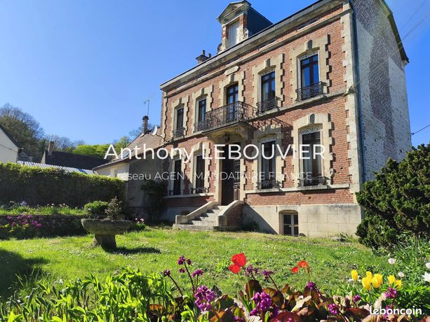 Propriété 12 pièces 272 m²