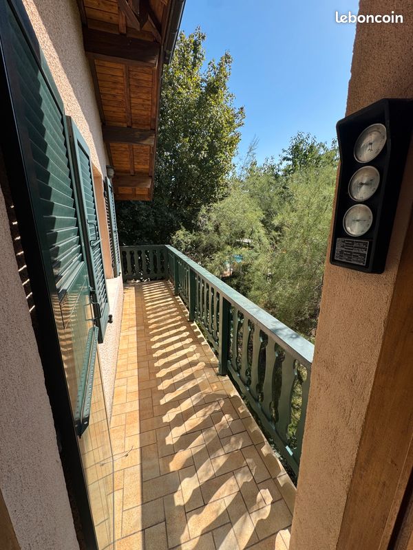 Appartement 3 pièces 95 m² · à Divonne-les-Bains · 95 m² · 2 030 €/mois