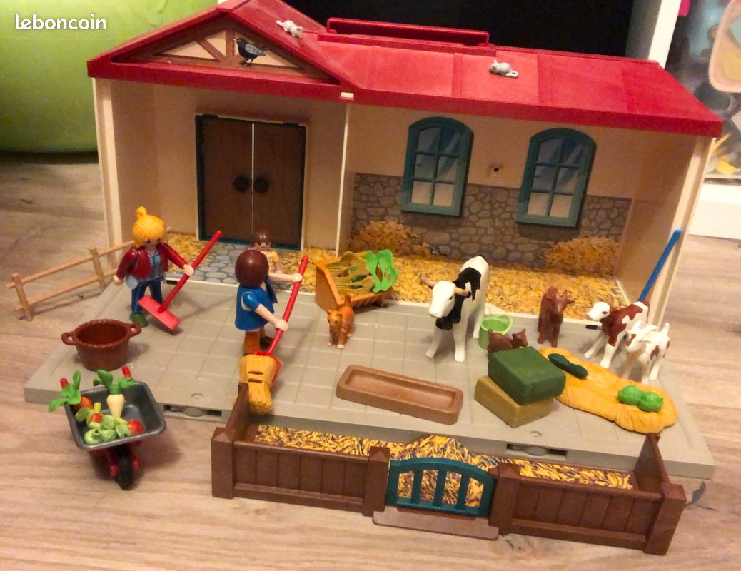 Maison transportable country playmobil (image 1)