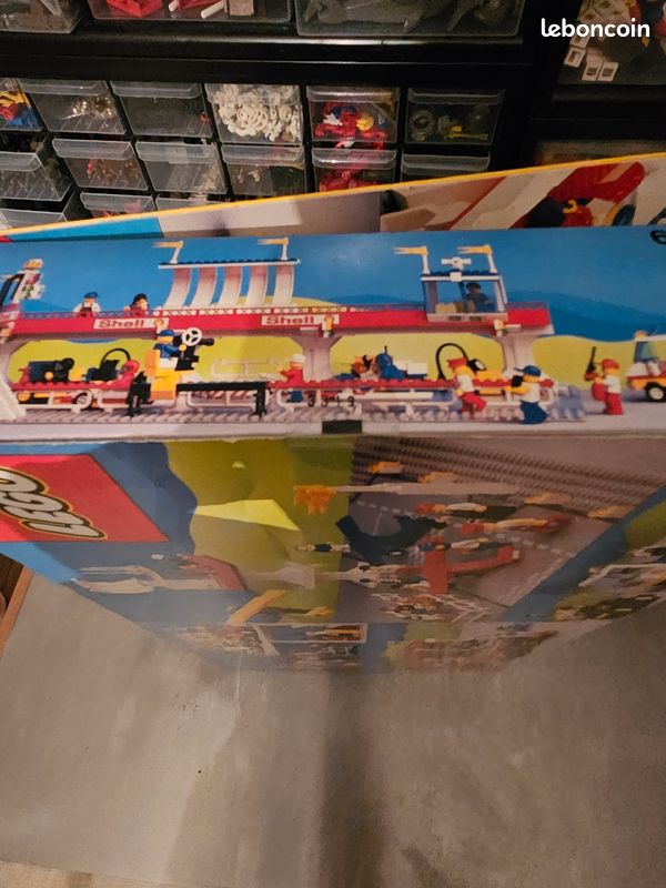 LEGO Victory Lap Raceway 6395 (image 7)