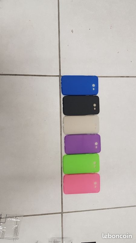 Qocue samsung j3 (image 1)